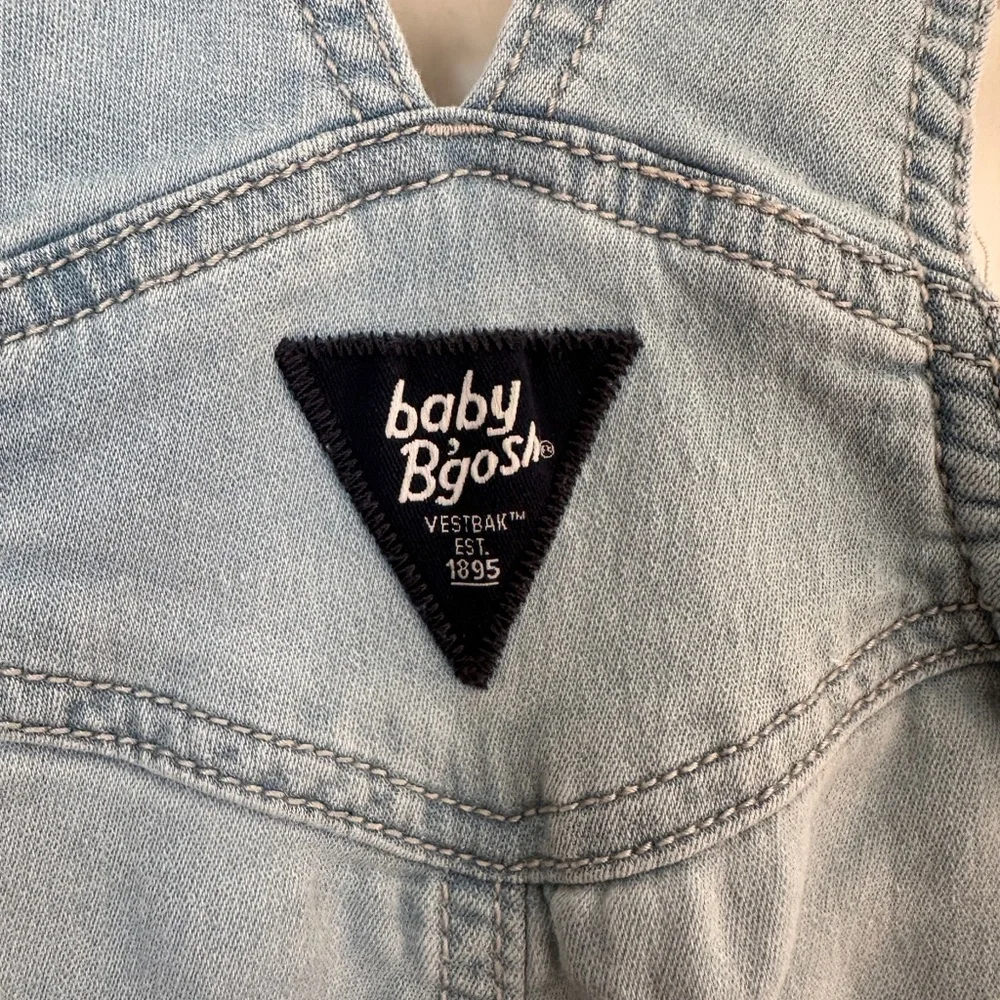 OshKosh B'gosh Baby Girls' Stretchy Knit Denim Overalls size 6 months - Picture 3 of 7